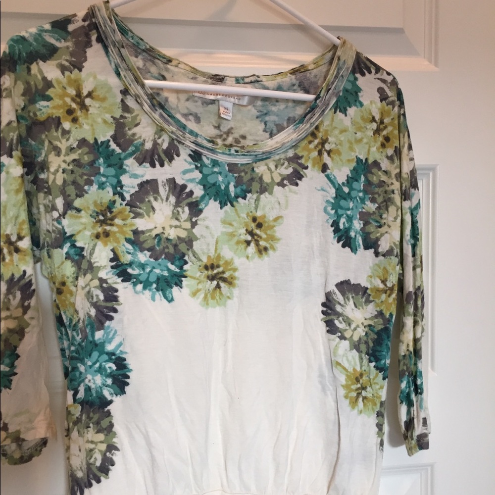 XS Lauren Conrad top